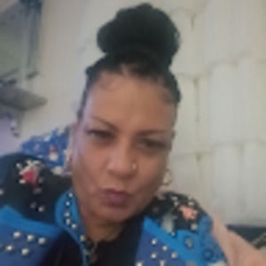 Meet your Posher, Annette